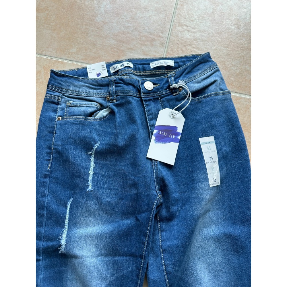 Blue Jam High rise Skinny distressed jeans Women's Size 5 -New! - Picture 4 of 9